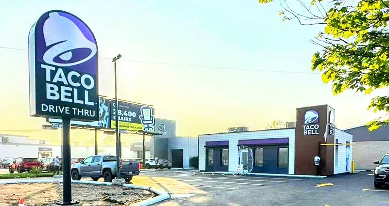 Image Taco Bell Mexican food in Stratford Ontario