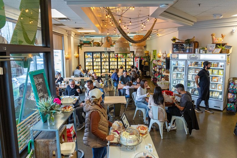 Image Familia Fine Foods Mexican food in Burlington Ontario