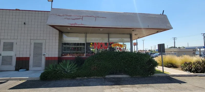 Image Denny's (1409 E 4th St) American food in Ontario
