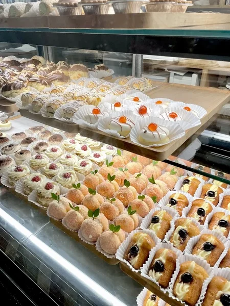 Image Aida's Pine Valley Bakery Inc. Bakeries in Ontario