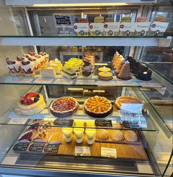 Image mon K patisserie Bakeries in Ontario