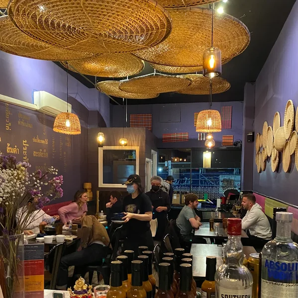 Image Isaan Der - Thai Kitchen & Bar Thai food in Ontario