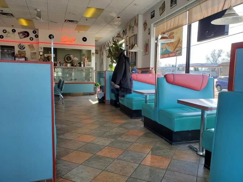 Image Fifties Diner Oakville Diners in Ontario