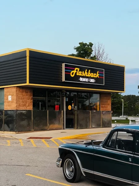 Image Flashback Breakfast & Lunch | Barrie Diners in Ontario