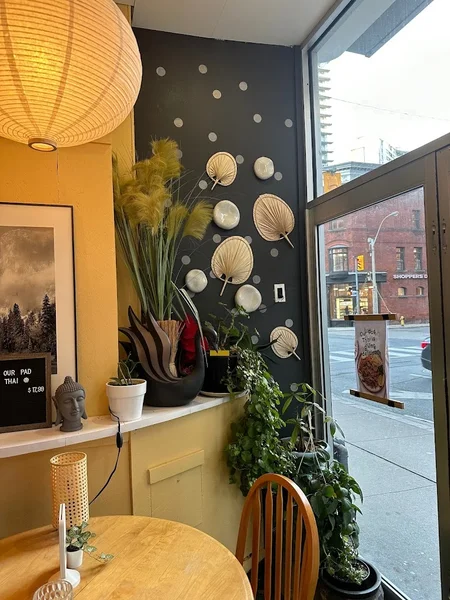 Image Saigon Lotus on Yonge Vietnamese food in Ontario