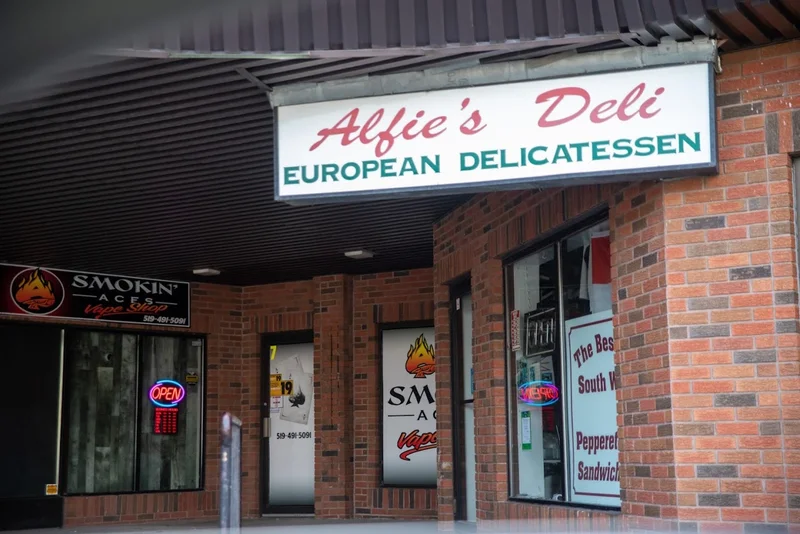 Image Alfie's Deli Delis in Ontario