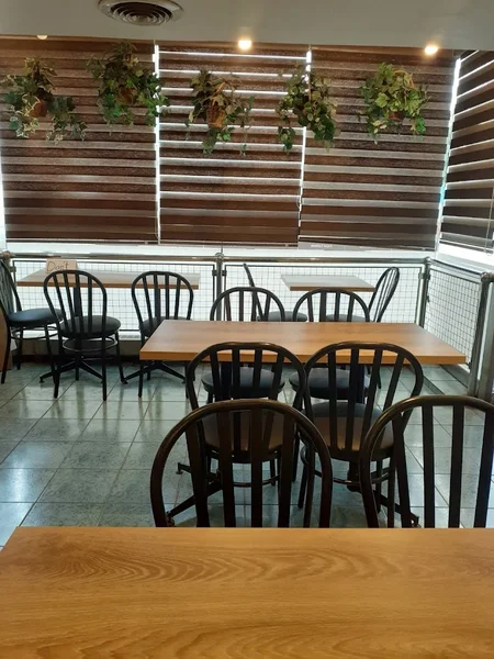 Image Joanne's Deli Delis in Ontario