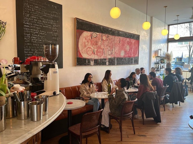 Image + Manita Ossington + Burgers in Ontario