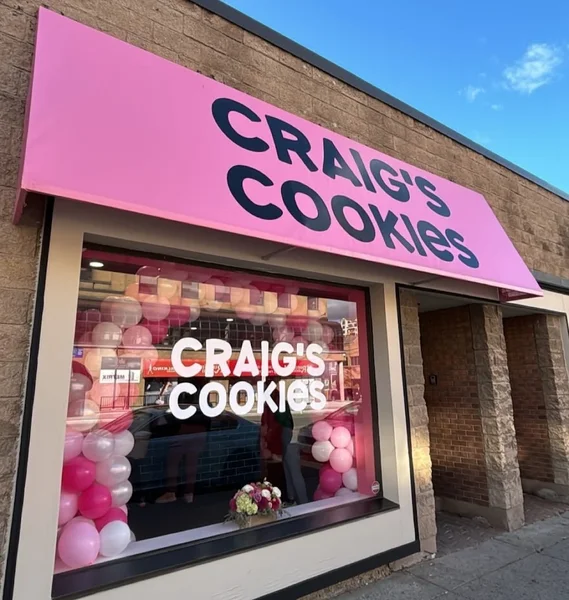 Image Craig's Cookies Dessert shops in Ontario