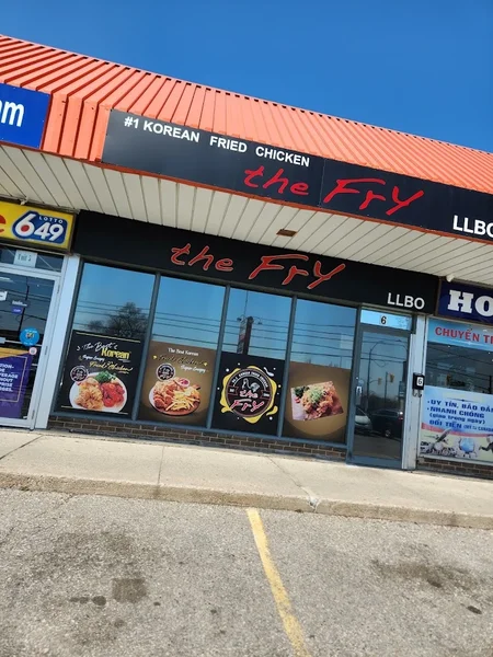 Image The Fry (1133 Dundas St E #6 Mississauga) Fried chicken in Ontario