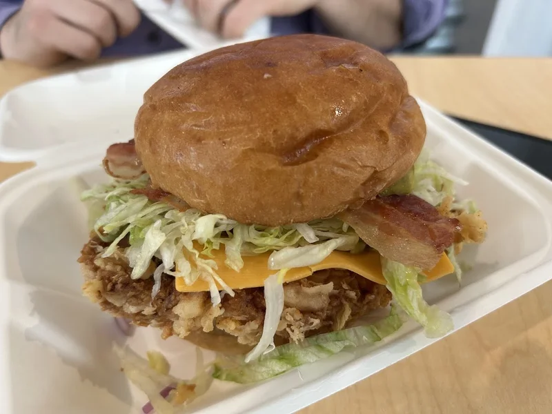 Image Kosmos Eatery Fried chicken in Ontario