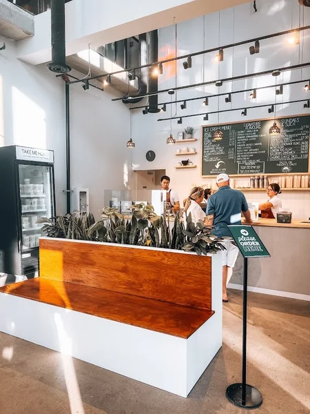 Image District Ice Cream Ice cream parlors in Ontario