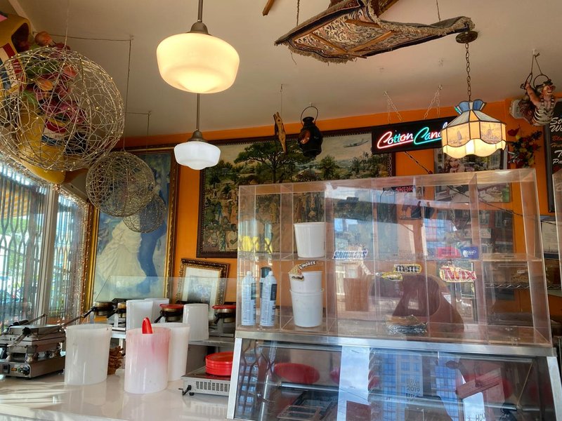 Image Dutch Dreams Ice cream parlors in Ontario