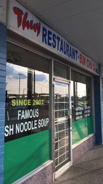 Image Thuy Restaurant Vietnamese food in Toronto