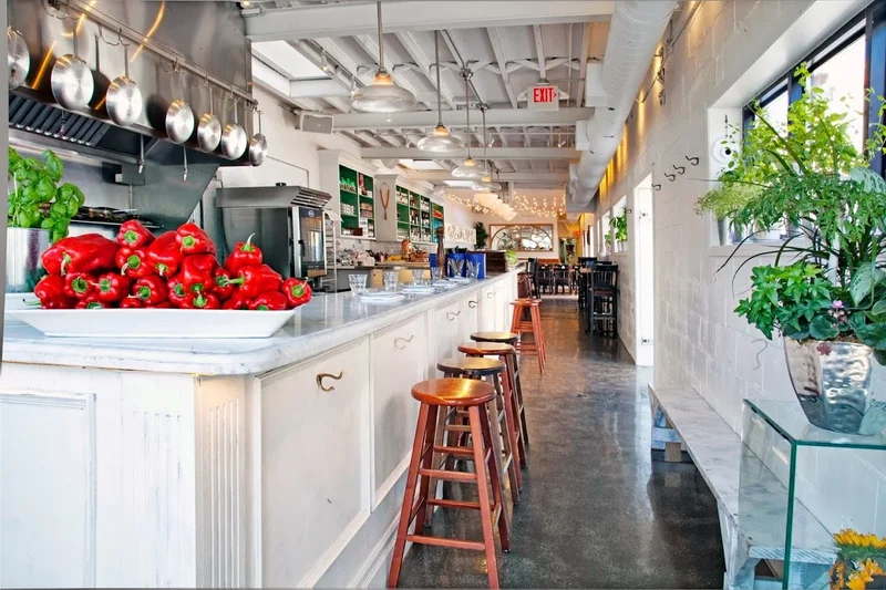 Image Mamakas Taverna Greek food in Toronto