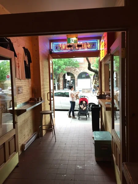 Image Superpoint Pizza in Toronto