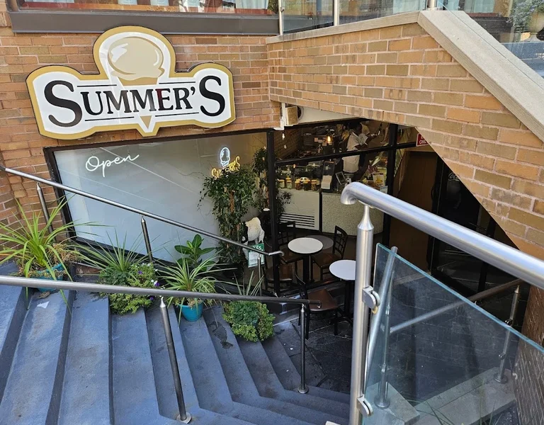 Image + Summer's Ice Cream + Ice cream parlors in Toronto