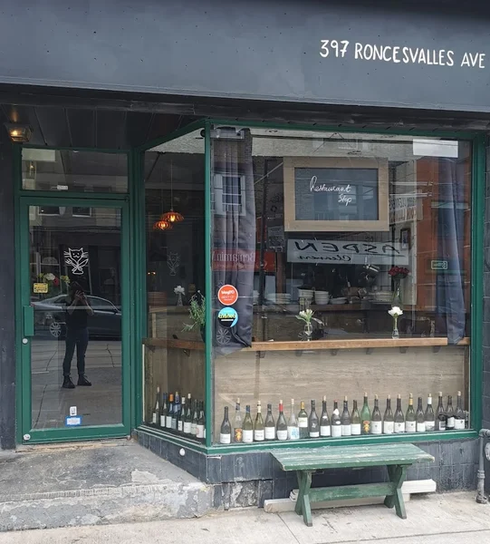 Image Restaurant Stop Eateries in Toronto