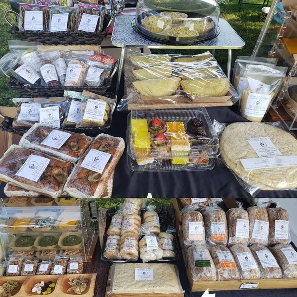 Image Withrow Park Farmers' Market - June to October Food markets in Toronto