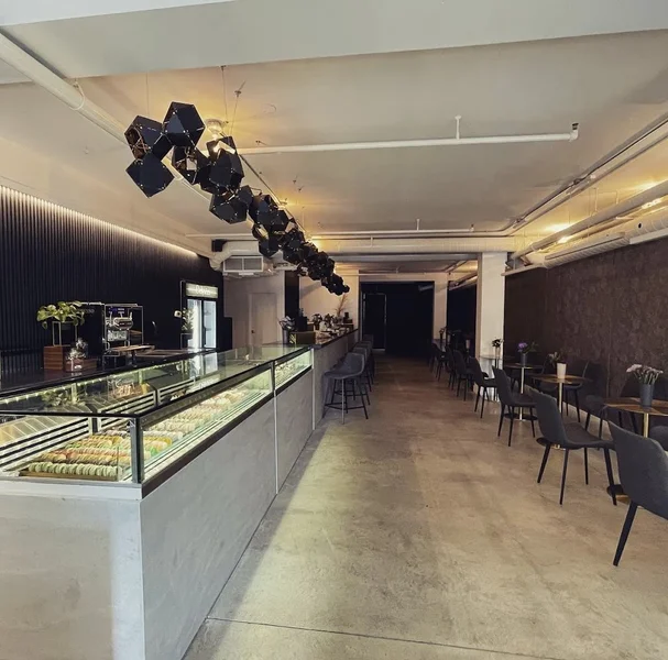Image Delysées Luxury Desserts Patisseries in Toronto