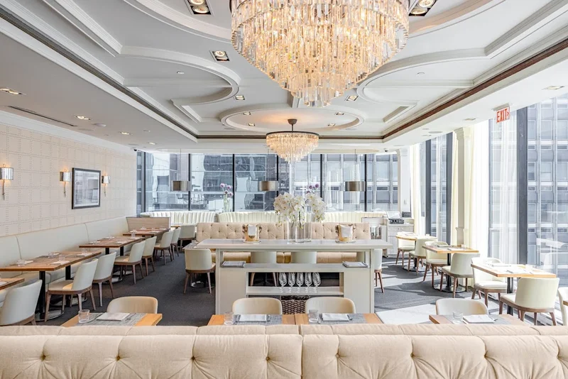 Image The Chase Lunch spots in Toronto