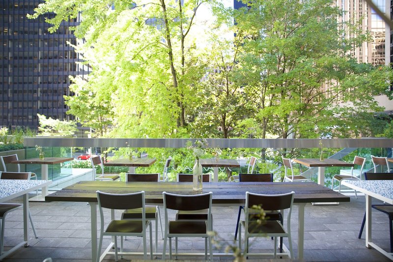 Image maman Breakfast joints in Toronto