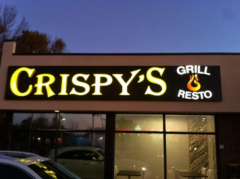 Image Crispy's Resto Grill (Woodroffe Ave) Fried chicken in Ottawa