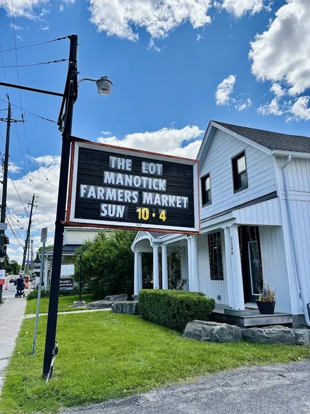 Image The Lot Manotick Food markets in Ottawa
