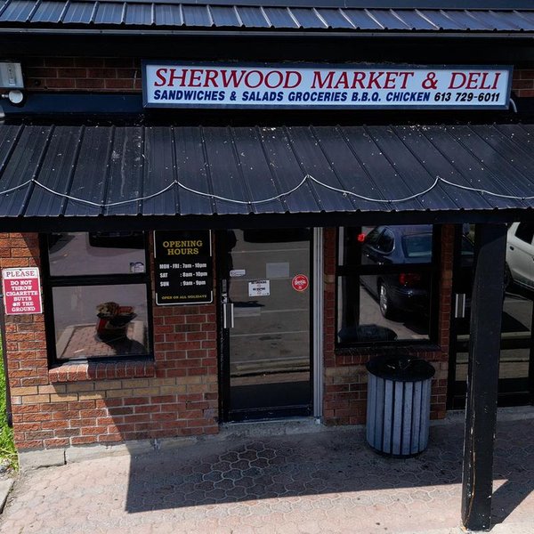 Image Sherwood Market & Deli Delis in Ottawa