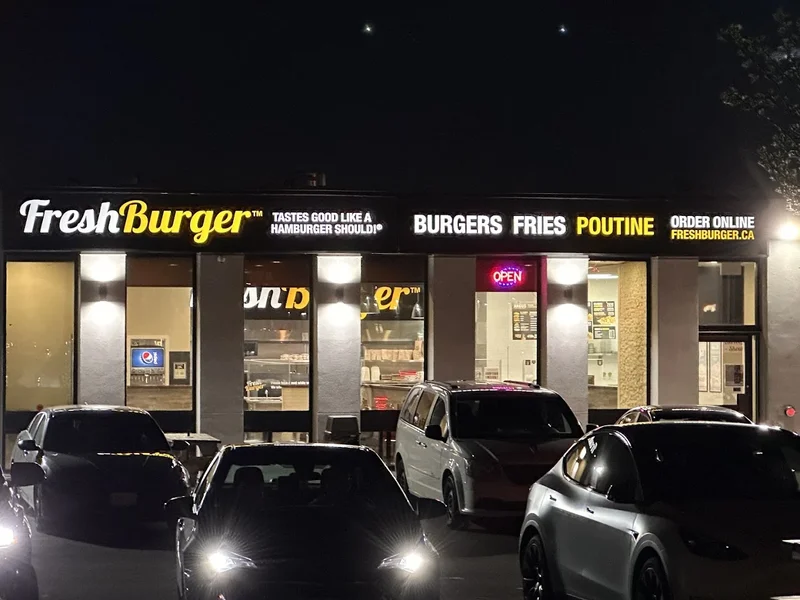 Image Fresh Burger Airport American food in Mississauga