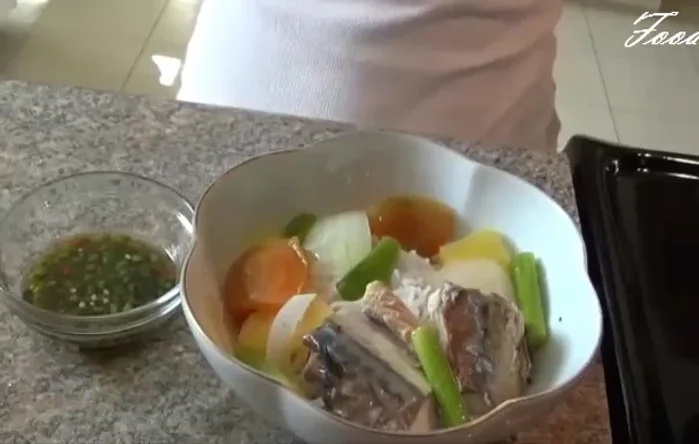 Add fish sauce to taste when eating.