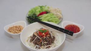 Lemongrass Beef & Rice Noodles: Easy Vietnamese Recipe