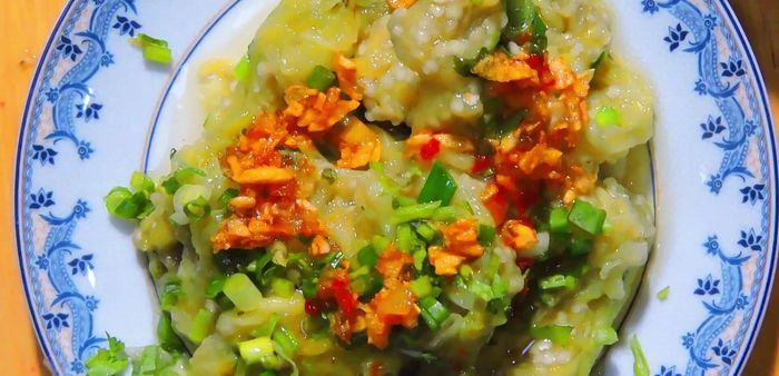 Serve the fried goby fish, grilled eggplant with scallion oil, and cabbage soup.