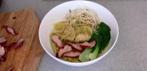 Vietnamese Wonton Noodle Soup (Mi Hoanh Thanh): Authentic Recipe