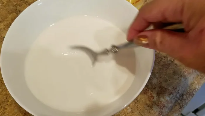 Reduce heat to low. Add tapioca starch mixture, one ladle at a time, stirring until desired thickness is reached.