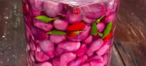 Sweet & Sour Pickled Purple Onions: A Vibrant & Crispy Recipe