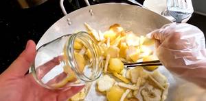 Chewy Grapefruit Jam Recipe for Tet: Sweet, Tangy, and Aromatic