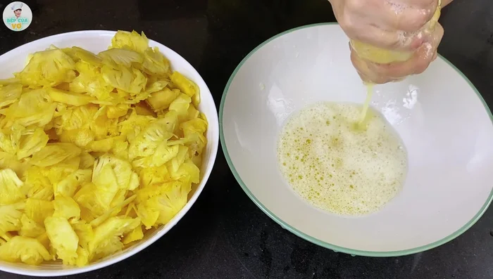 If marinating overnight, squeeze out excess water from the pineapple mixture before proceeding.