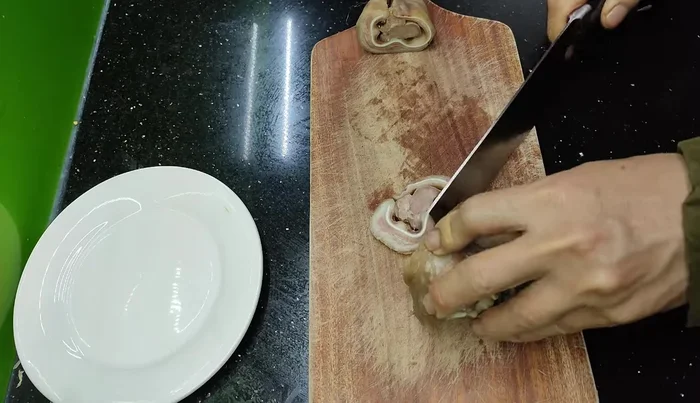 Cut and serve.