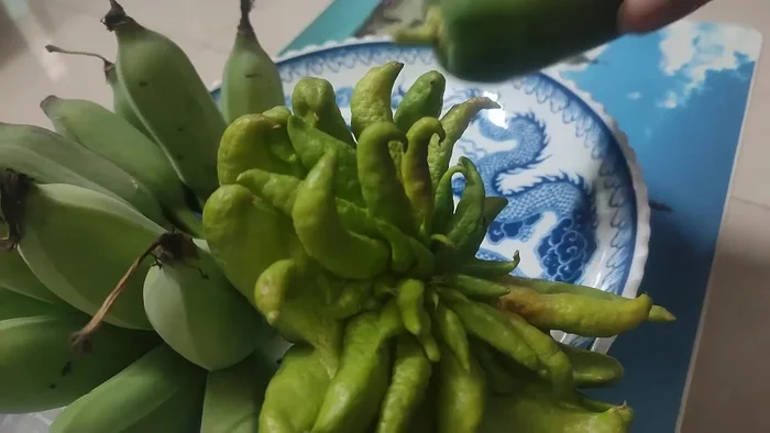 Add bananas to fill in gaps and add visual interest.