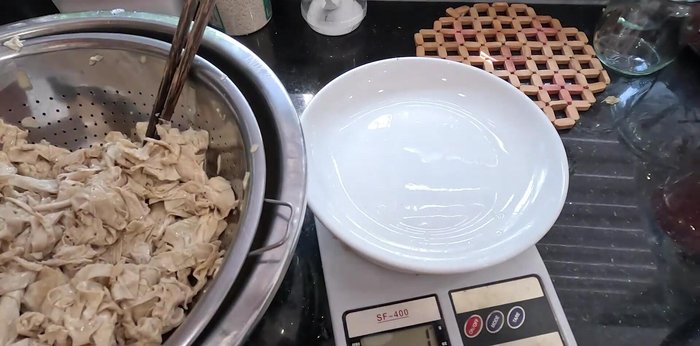 Pack the marinated tofu tightly into a plastic bag, shaping it into a loaf. You can adjust the amount to make larger or smaller loaves.