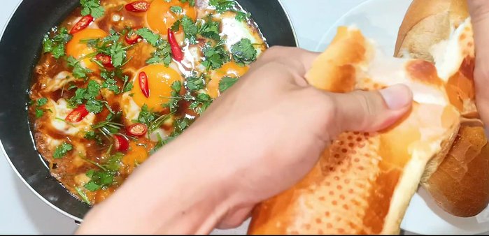 Cook for another 30 seconds.