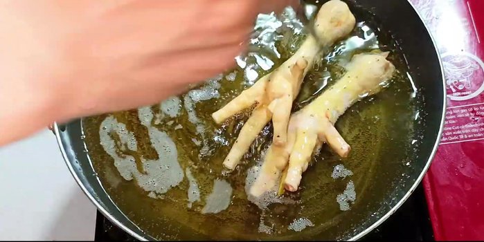 Deep fry chicken feet: Heat oil in a pan over medium heat. Fry chicken feet in batches for 5-10 minutes per side, until golden brown and crispy.