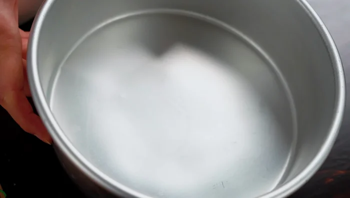 Preheat the air fryer to 200°C (392°F) for 5 minutes.