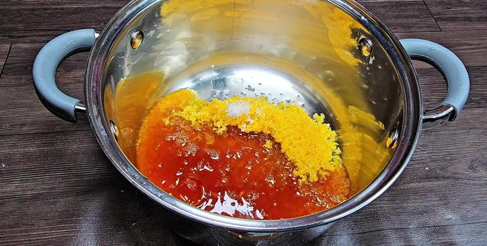 Combine sugar and salt in a pot. Add fish sauce, coconut water, and filtered water. Stir well.