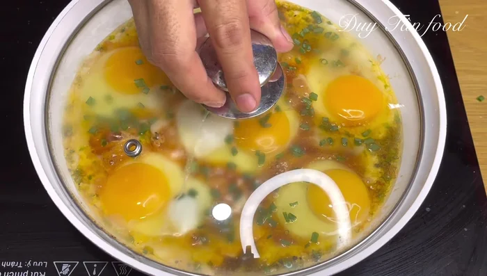 Braising: Cover the pan and simmer for 5-6 minutes, or until the eggs are cooked to your liking.
