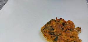 Vegetarian Fried Tofu with Betel Leaves: A Flavorful Rice Dish