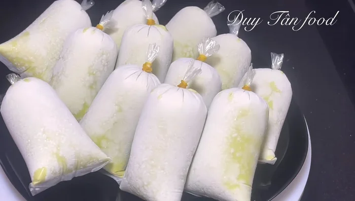 Freeze: Freeze for 6-8 hours or overnight.