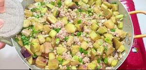 Stir-fried Eggplant with Minced Meat: Simple & Delicious Recipe