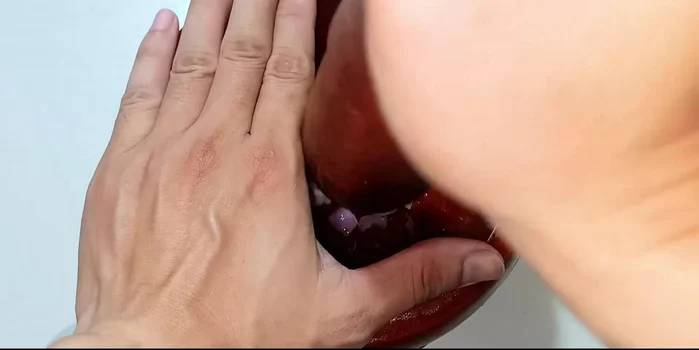 In a bowl, combine the crushed ribs and onions with half the minced garlic and shallots. Marinate.